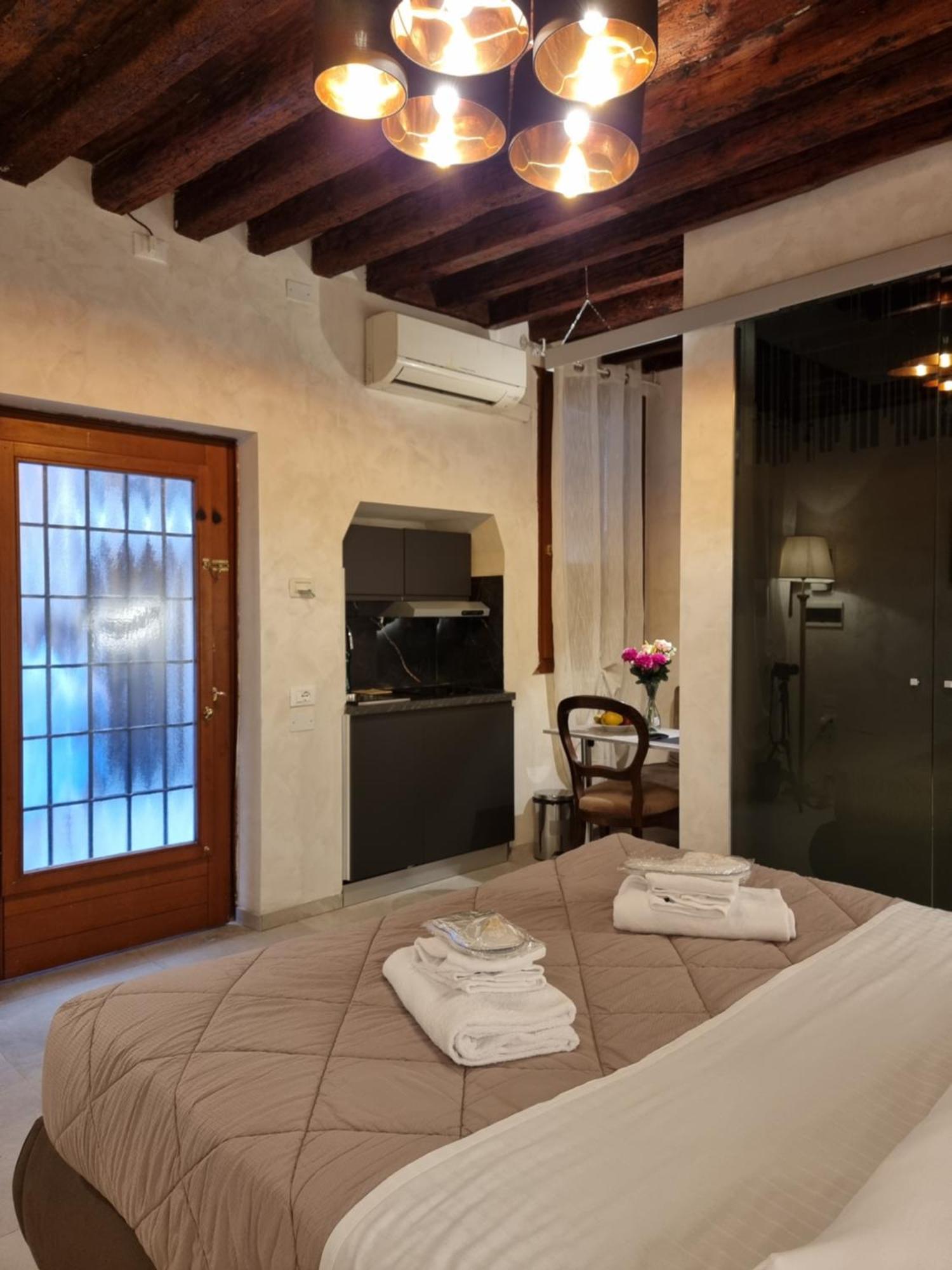 Apartment San Marco 3097 - Luxuryjacuzzi